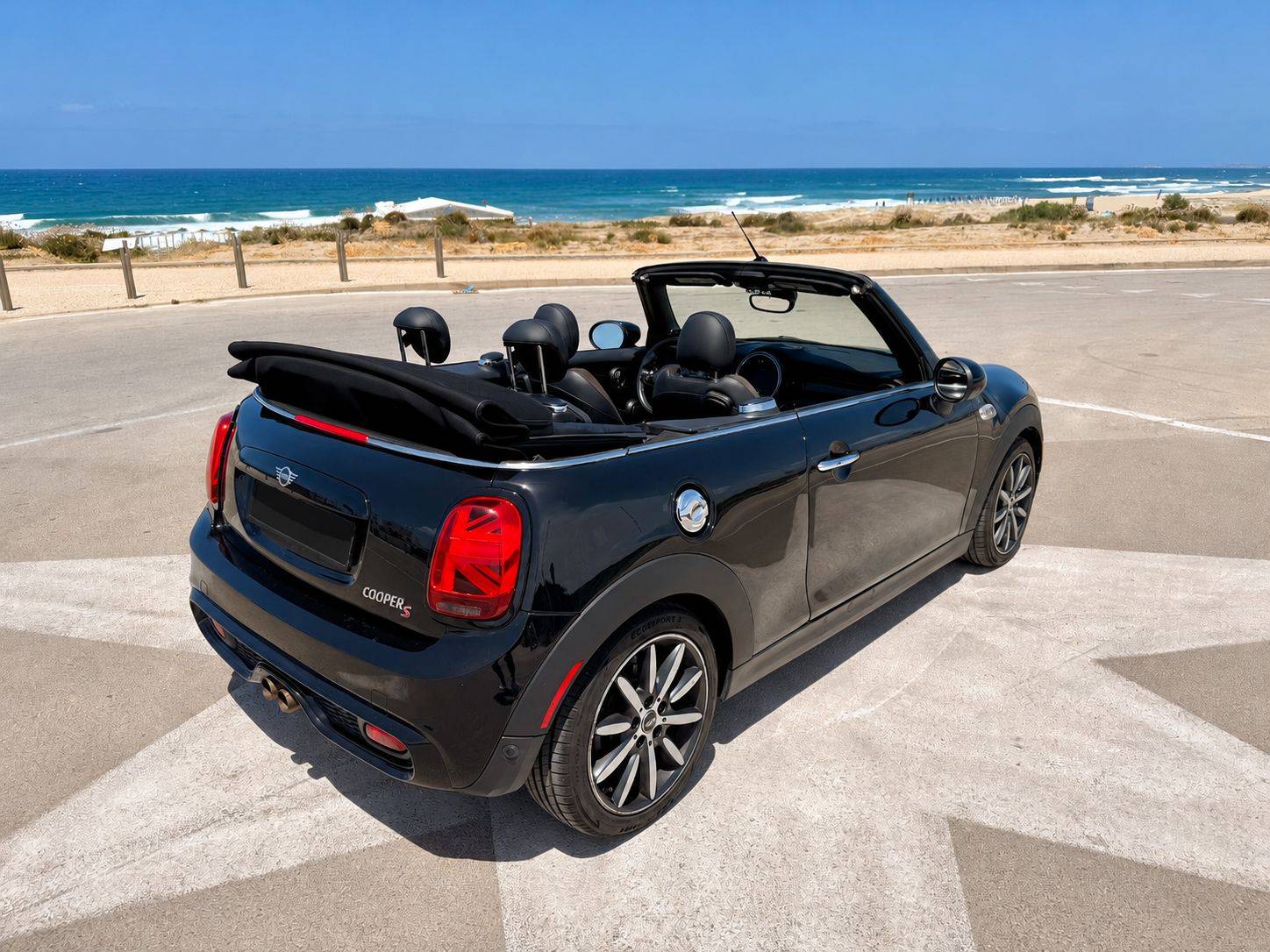 Mini Cooper S Black - 18